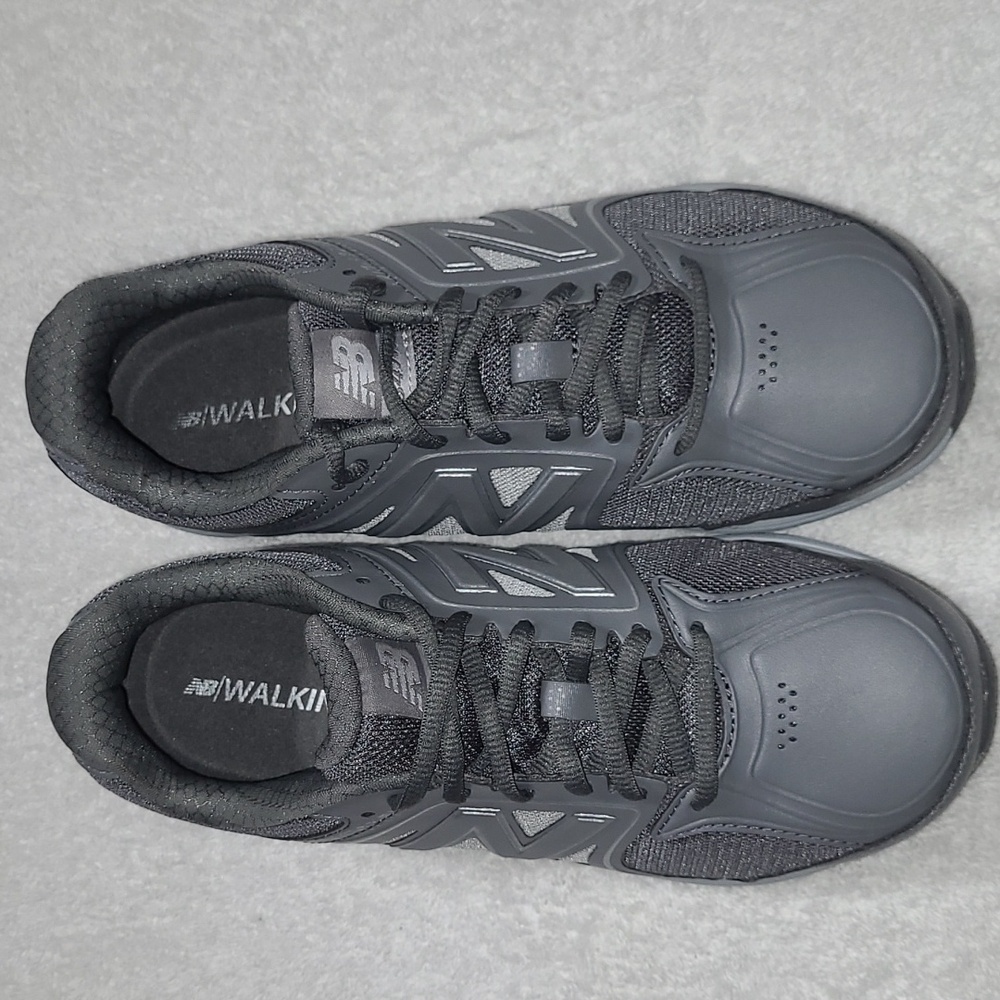 New Balance Womens 847v3 Walking Shoes Size 6.5 4E - Picture 2 of 8